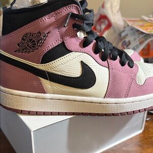 Nike Air Jordan Ankle Boots in Pink and Cream